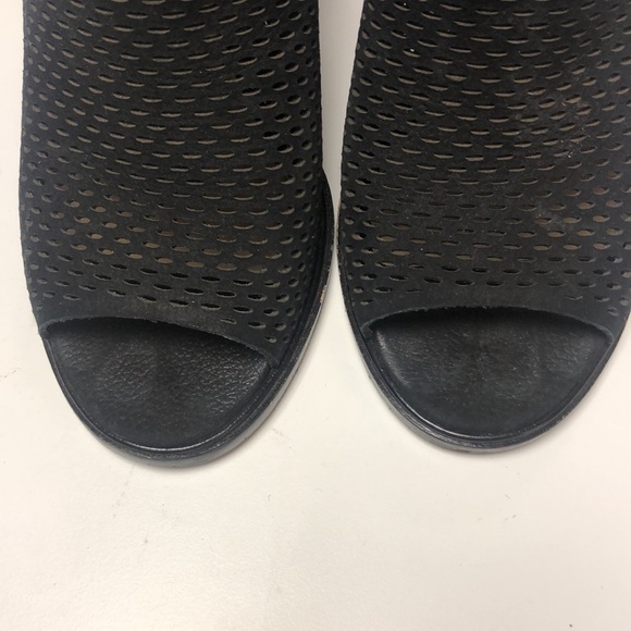 Vince Camuto Kensa open toe bootie - Picture 4 of 9